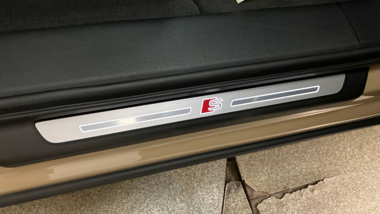 Audi Q7 3.0 TDI Quattro 286 Black Edition 5dr Tiptronic Diesel Estate